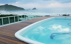 Aparts da Praia Grande 301